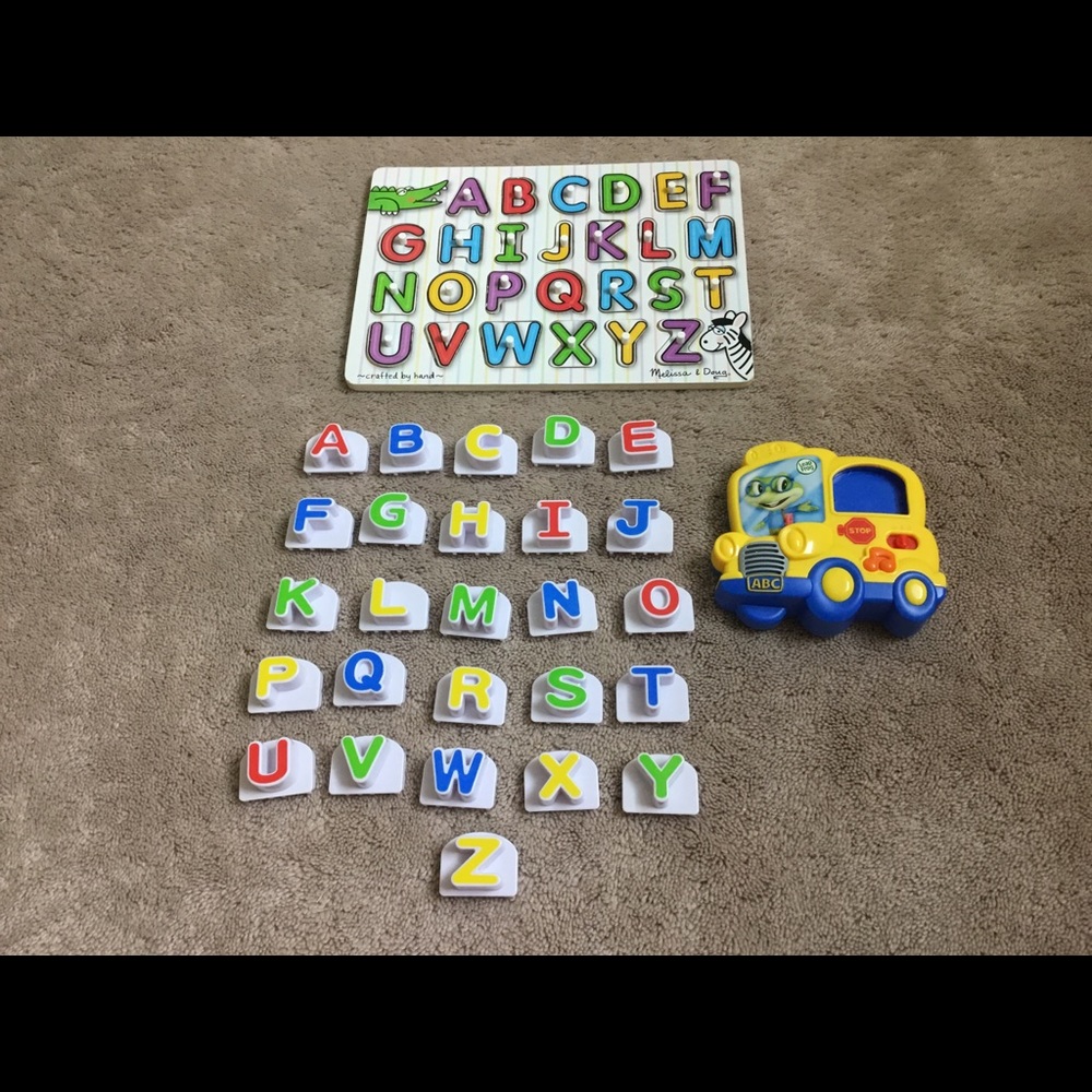 Melissa and Doug Peg Puzzle & Leapfrog Phonics Toy - Picture 4 of 12